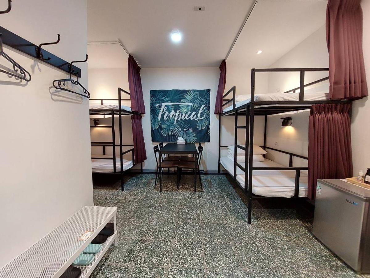 Swf淡水新五福旅館 Sinwufu Hotel Экстерьер фото